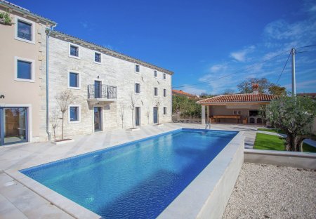 Villa in Kringa, Croatia
