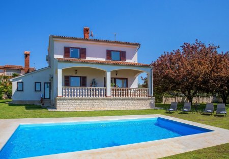 Villa in Kukci, Croatia