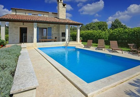 Villa in Jakovici, Croatia