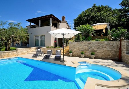 Villa in Jakovici, Croatia