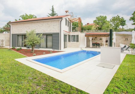 Villa in Jakovici, Croatia