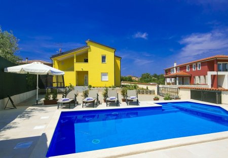 Apartment in Kaštel, Croatia