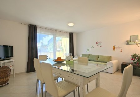 Apartment in Zambratija, Croatia