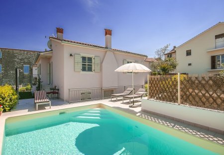 Villa in Višnjan, Croatia