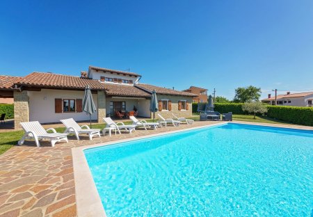 Villa in Višnjan, Croatia