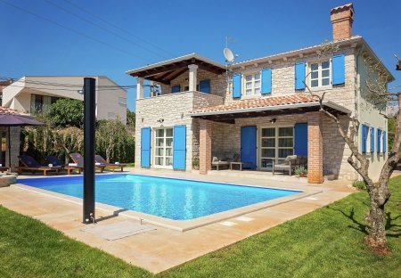 Villa in Višnjan, Croatia