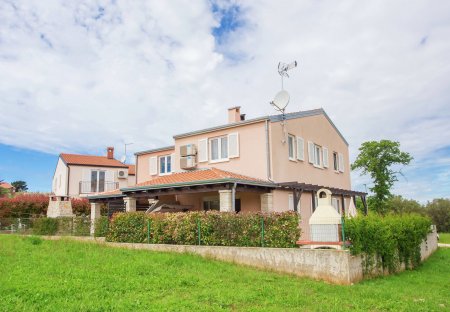 House in Tar, Croatia