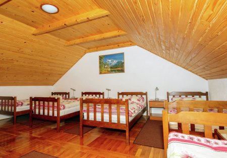 Cottage in Lovinac, Croatia
