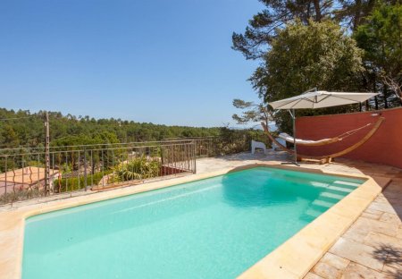 Villa in Roussillon, the South of France