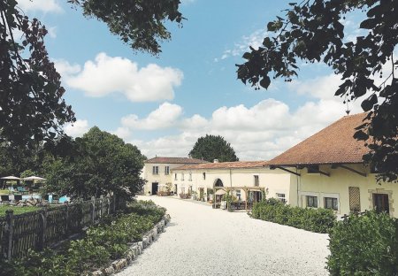 Chateau in Birac, France: Processed with VSCO with f2 preset