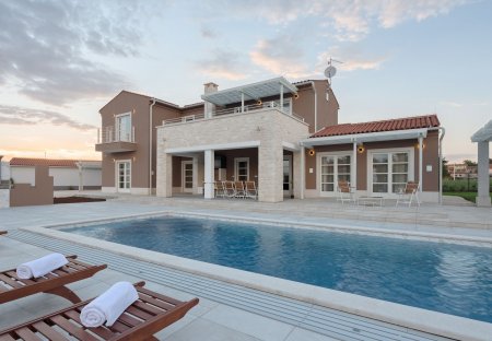 Villa in Režanci, Croatia