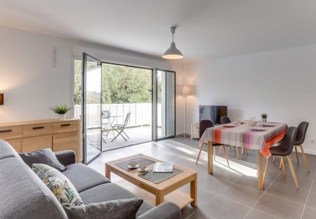 Apartment in Citadelle, France