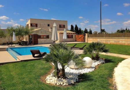 Villa in Llubí, Majorca
