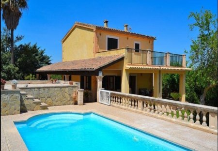 Villa in Sineu, Majorca
