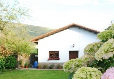 House in Rales, Spain