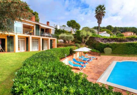 Villa in Urbanització Aigua-Xellida, Spain