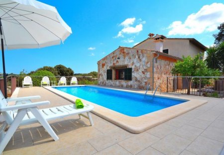 Villa in Llubí, Majorca