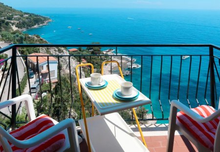 Apartment in Grimaldi, Italy