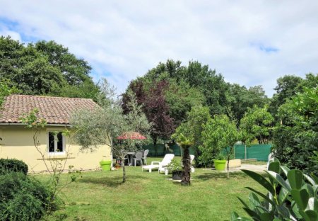 House in Soulac-sur-Mer, France