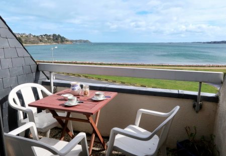 Apartment in Perros-Guirec, France