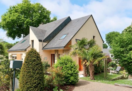 Apartment in Gare-La Saudrais-La Vicomte, France