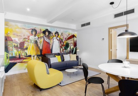 Apartment in Universidad, Spain