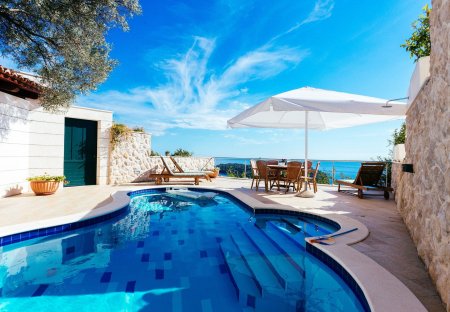Apartment in Ploče (Dubrovnik), Croatia