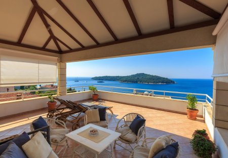 Apartment in Ploče (Dubrovnik), Croatia