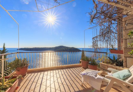 Apartment in Ploče (Dubrovnik), Croatia