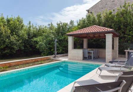 Apartment in Mokošica, Croatia