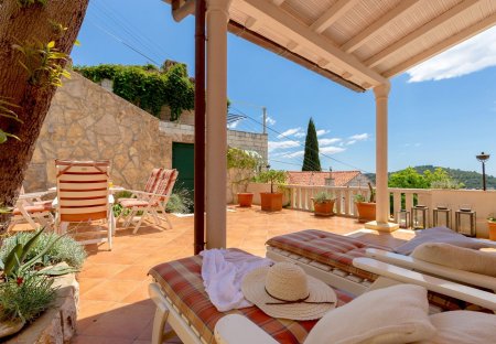 Apartment in Ploče (Dubrovnik), Croatia