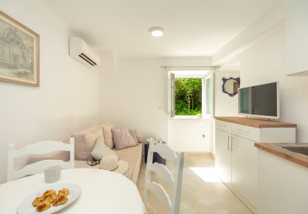 Apartment in Montovjerna, Croatia