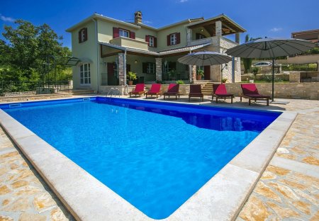 Villa in Montižana - Montisana, Croatia