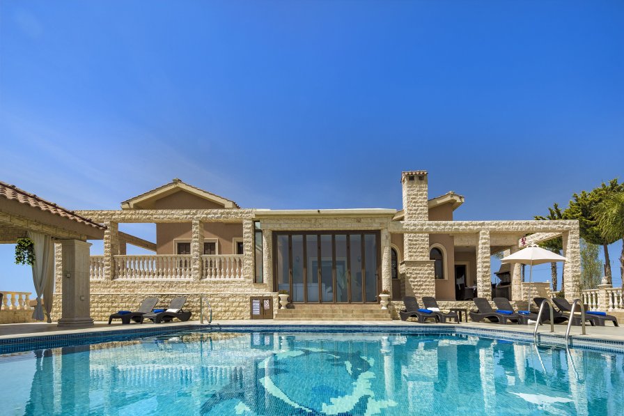 Villa to rent in Kathikas, Cyprus with private pool 280823