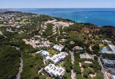 Villa in Pinhal do Concelho, Algarve