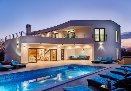 Villa in Juršići, Croatia