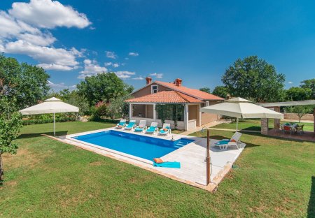 Villa in Selina, Croatia