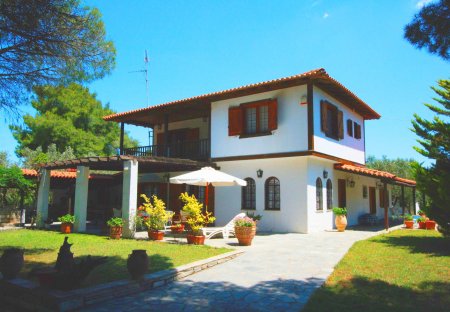 Villa in Nikiti, Greece