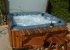 Deluxe sap hot tub
