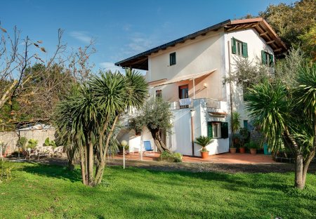 Villa in Termini, Italy