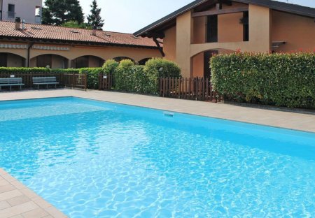Apartment in Peschiera del Garda, Italy