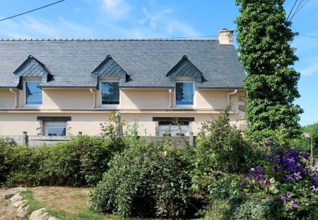 House in Guissény, France