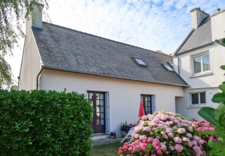 House in Guissény, France