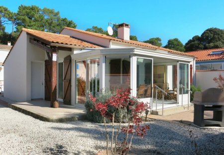 House in La Tranche-sur-Mer, France