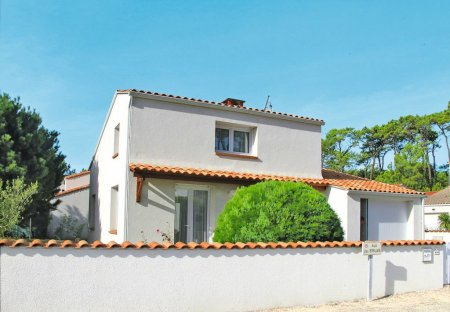 House in La Tranche-sur-Mer, France