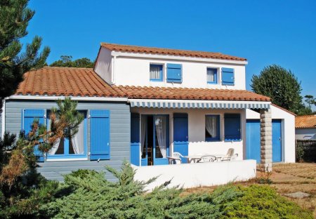 House in La Tranche-sur-Mer, France
