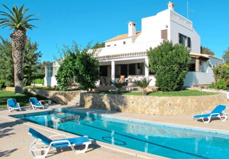 Villa in Poço Longo, Algarve
