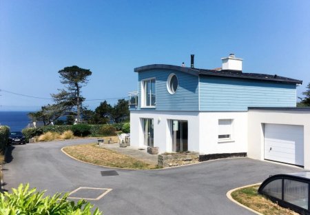 House in Plouarzel, France