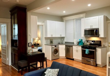 Apartment in Chicago, Illinois