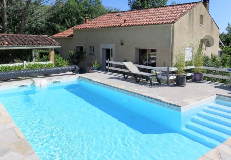 House in Lamagdelaine, the South of France